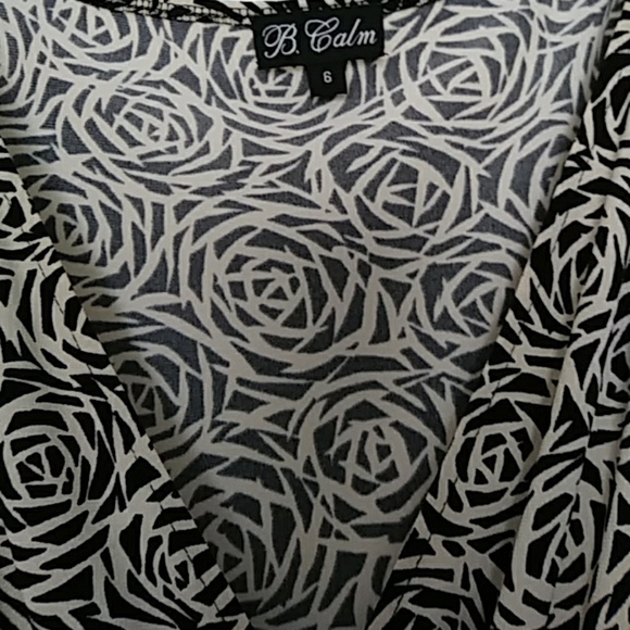 Knit dress - Picture 2 of 3